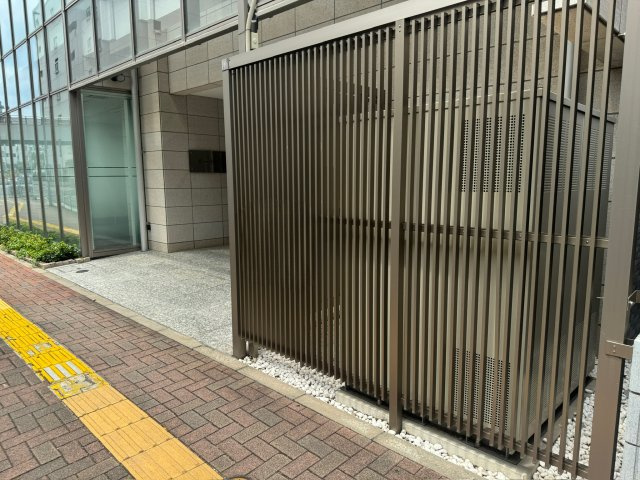 ルーラル二十五番館のエントランス