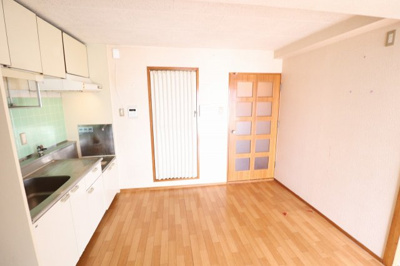 【居間・リビング】 | 森小路長門ハイツ