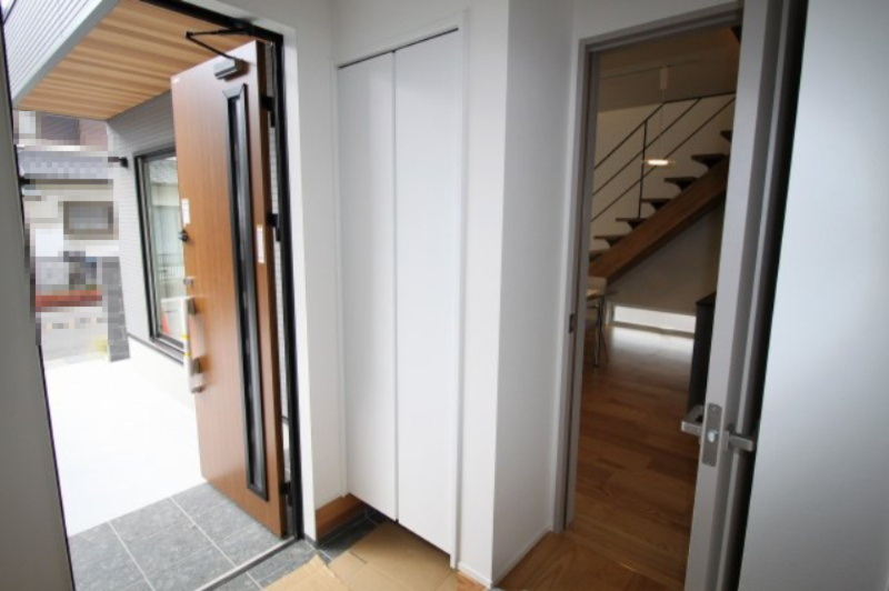 朝倉本町　新築戸建　2号地の収納|玄関収納