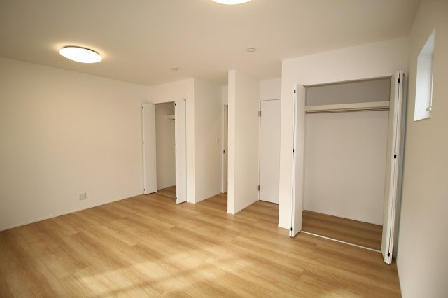 朝倉本町　新築戸建　2号地の洋室|2Ｆ　南の部屋　5.5帖　5.5帖