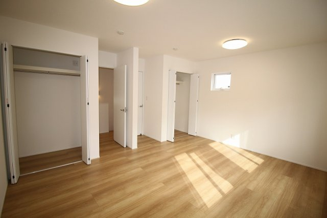 朝倉本町　新築戸建　2号地の洋室|2Ｆ　南の部屋　5.5帖　5.5帖