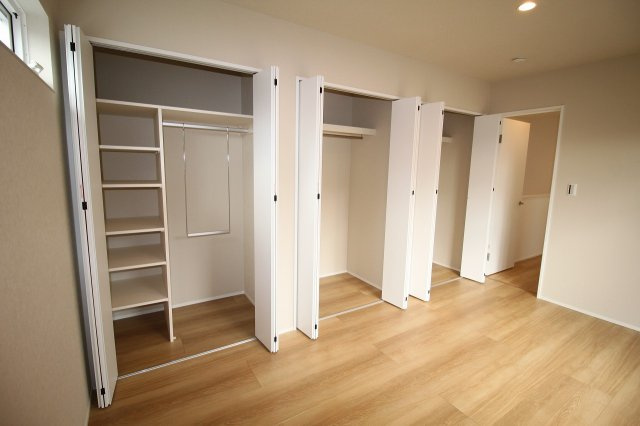 朝倉本町　新築戸建　2号地の収納|2Ｆ　南西の部屋　7.8帖