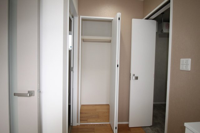 朝倉本町　新築戸建　2号地の収納|1Ｆ　ホール