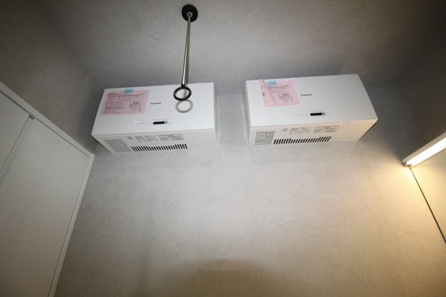 朝倉本町　新築戸建　2号地の発電・温水設備