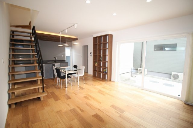 朝倉本町　新築戸建　2号地の居間・リビング|ＬＤＫ　20.0帖