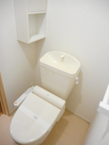 【トイレ】 | スター・ヒル桜木 | コンパクトで使いやすいトイレです