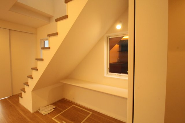 小津町　新築戸建　４号棟　【内覧可能】の居間・リビング|ＬＤＫ　20.83帖