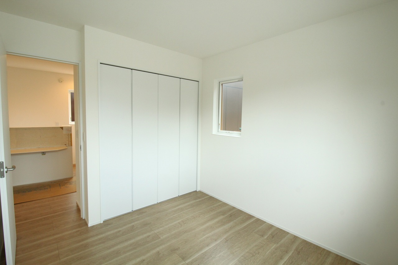 小津町　新築戸建　４号棟　【内覧可能】の洋室|2Ｆ　北東の部屋　4.96帖