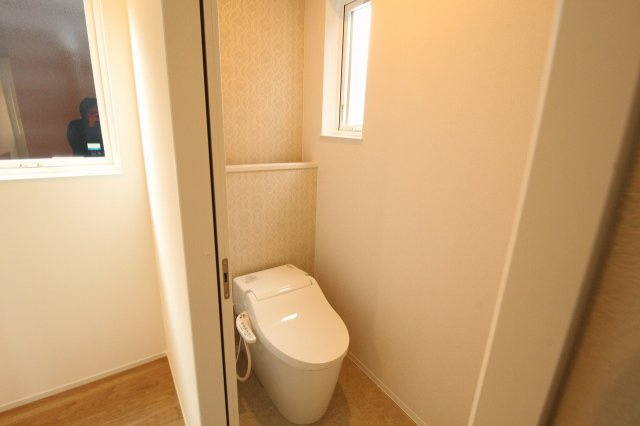 小津町　新築戸建　４号棟　【内覧可能】のトイレ|2Ｆ