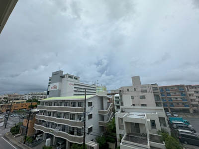  | Ameku hills 知念
