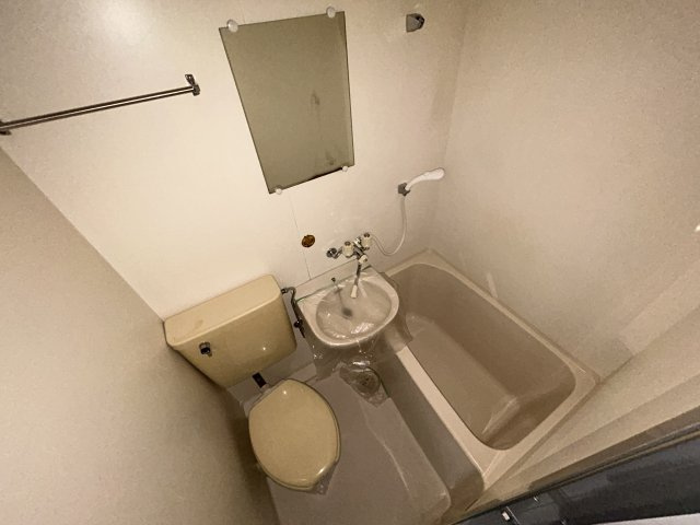 ステューデントビラウィングのシャワールーム