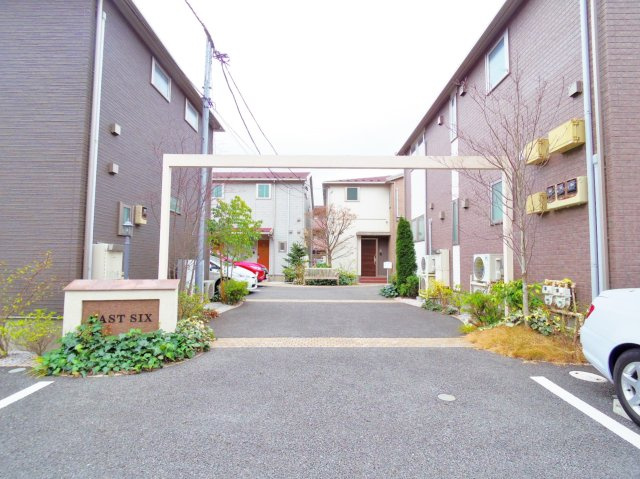 ＥＡＳＴ６．F棟のエントランス