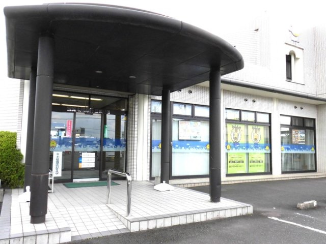 ジェネス カミムラ|宮崎太陽銀行三股店 １０６６ｍ