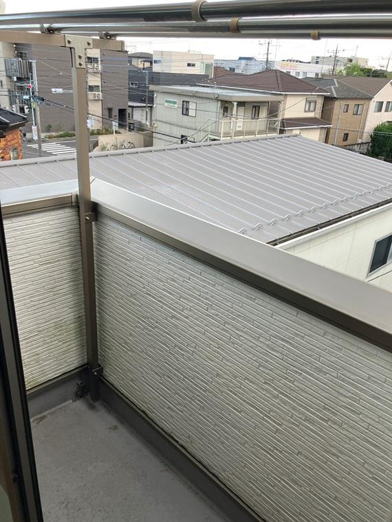 上小町戸建のバルコニー