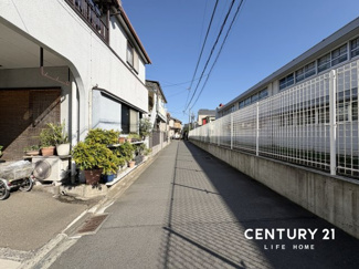【前面道路含む現地写真】 | 前面道路含む現地写真です