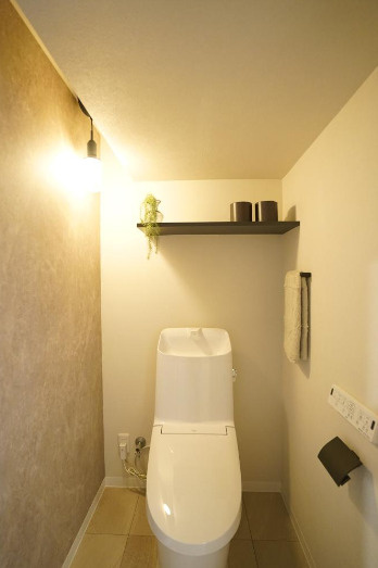 日商岩井芦屋翠ヶ丘マンションのトイレ