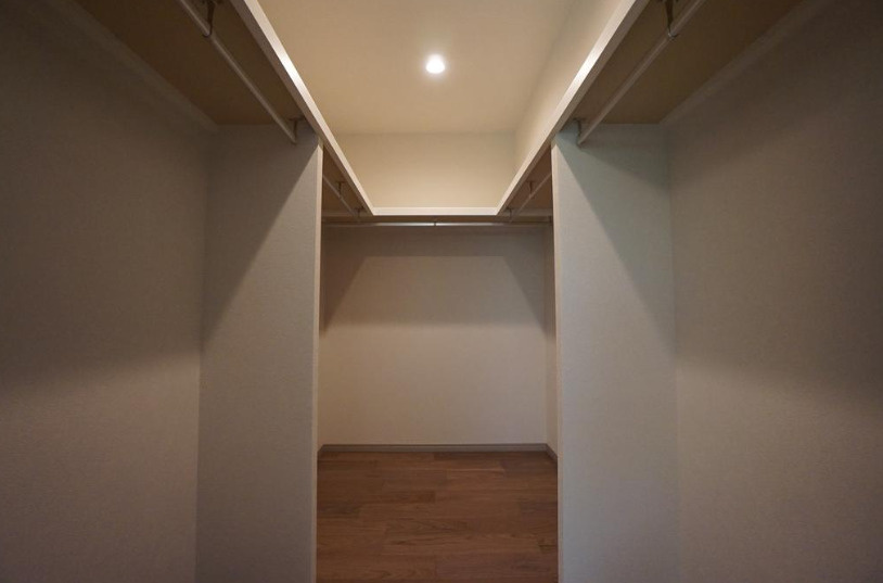 日商岩井芦屋翠ヶ丘マンションの収納|シューズインクローゼット