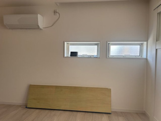 【No.6921】吉成中古住宅/2LDK/リフォーム済/角地の居間・リビング