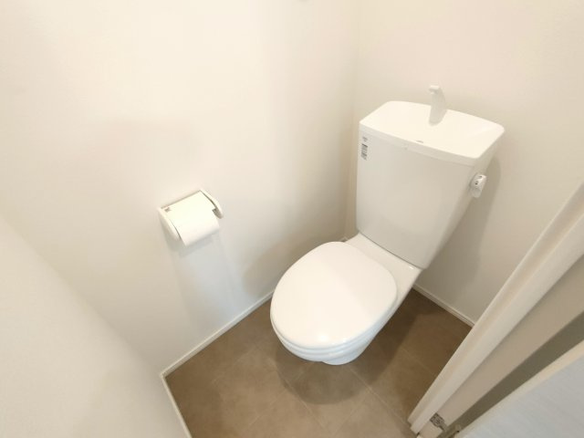 コンフォール新小岩のトイレ