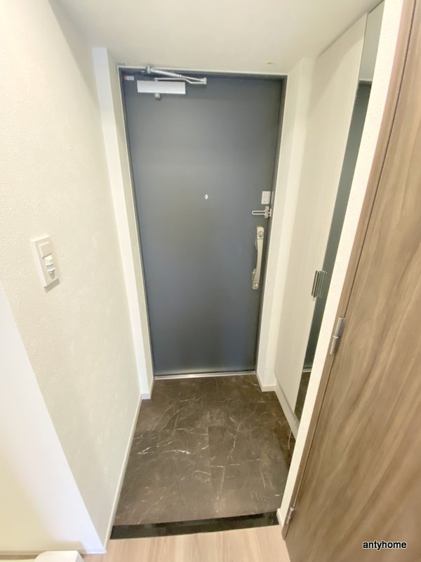 プレサンス野江内代ペルティエ　仲介手数料無料の玄関