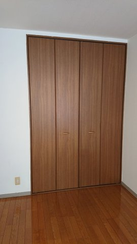 京都市左京区静市市原町の賃貸マンションの収納