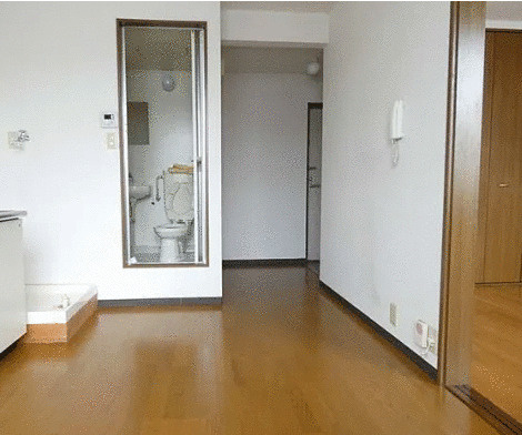 京都市左京区静市市原町の賃貸マンションの内装