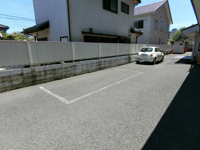 【駐車場】 | 大和瓦マンション