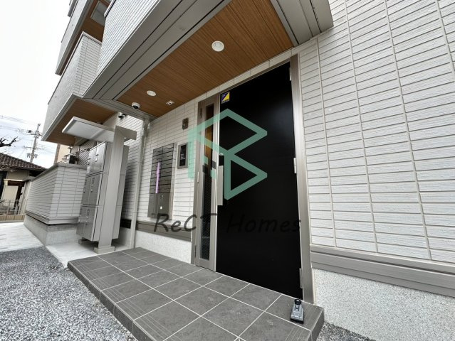 D-PLACE神田町のエントランス
