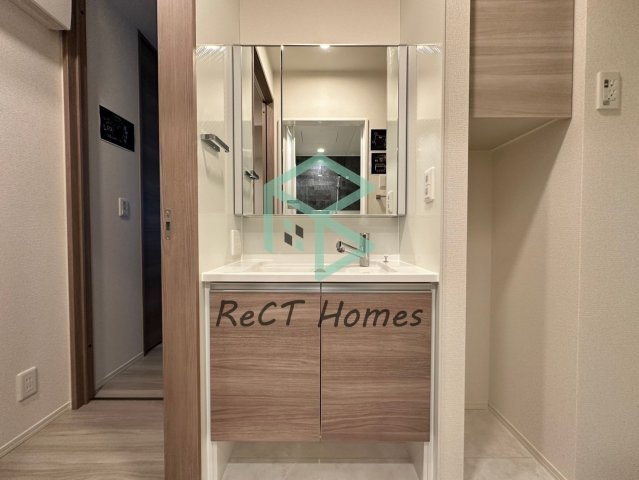 D-PLACE神田町の独立洗面台