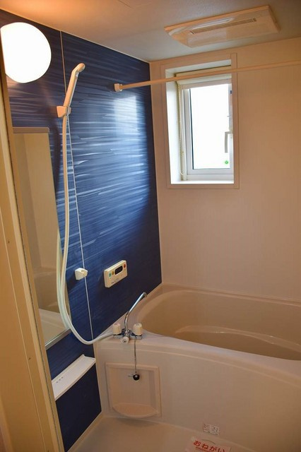 グランヒルBの浴室