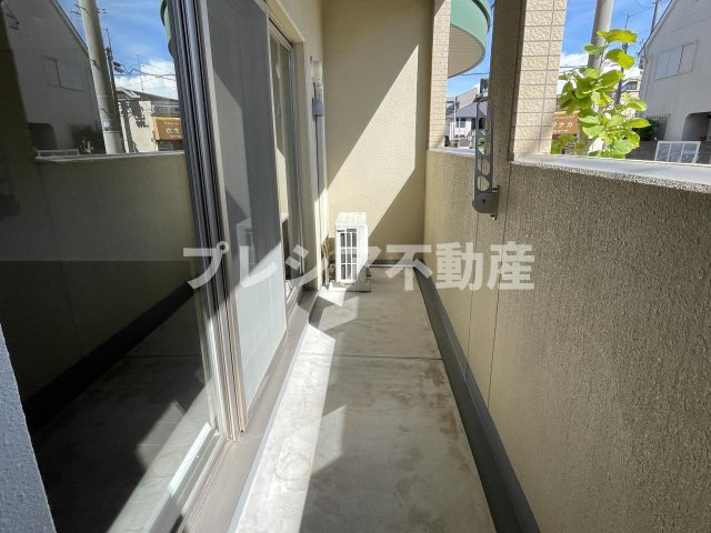 MINT甲子園三番町のバルコニー