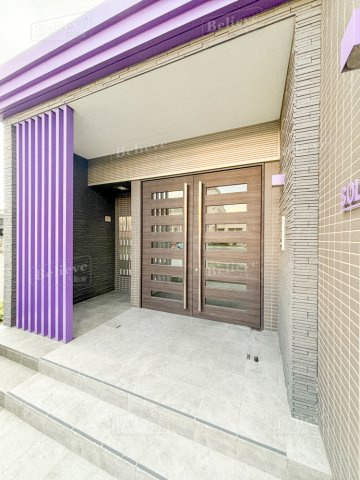 ソレイユ中央のエントランス|清潔感のあるエントランス♪
