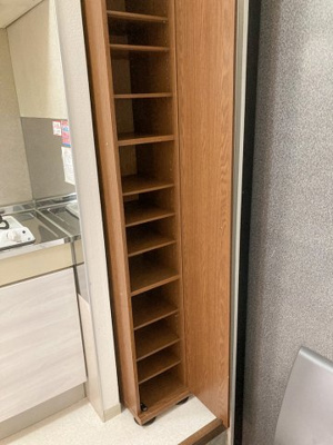 【収納】 | サニーガーデン | シューズボックス
別室の同設備写真を使用しております。現況優先となります。
