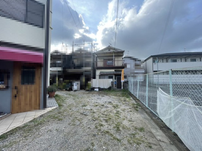 【前面道路含む現地写真】 | 岸和田市下池田町2丁目・駐車場用地 | 前面道路含む現地写真です