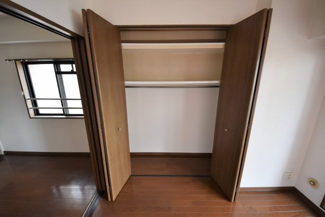 プレサンス千日前通の収納