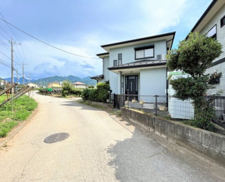 【外観】 | 前面道路は北西側5ｍ・南側1.8ｍ