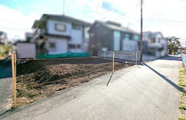 【前面道路含む現地写真】の画像