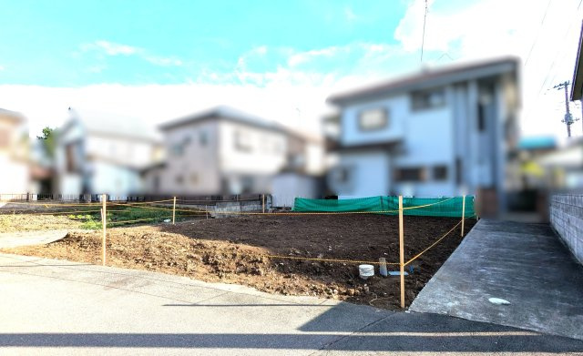 【前面道路含む現地写真】の画像