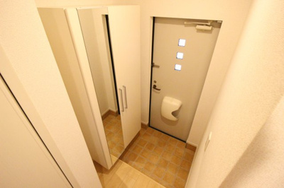 【玄関】 | メゾン静