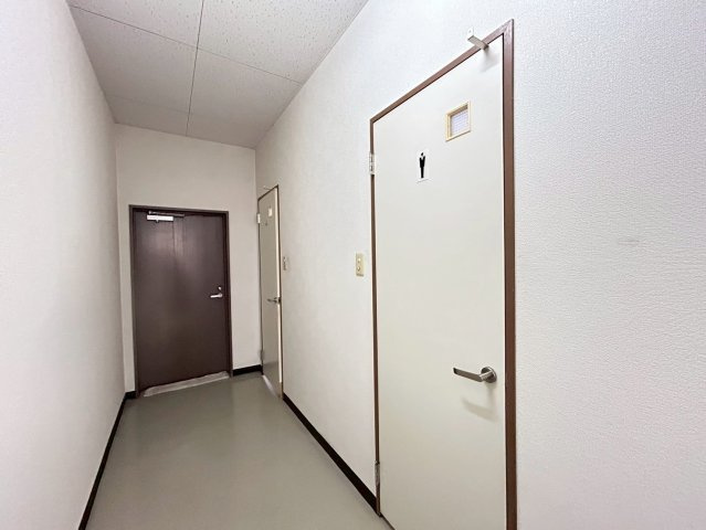 東祥ビルの内装