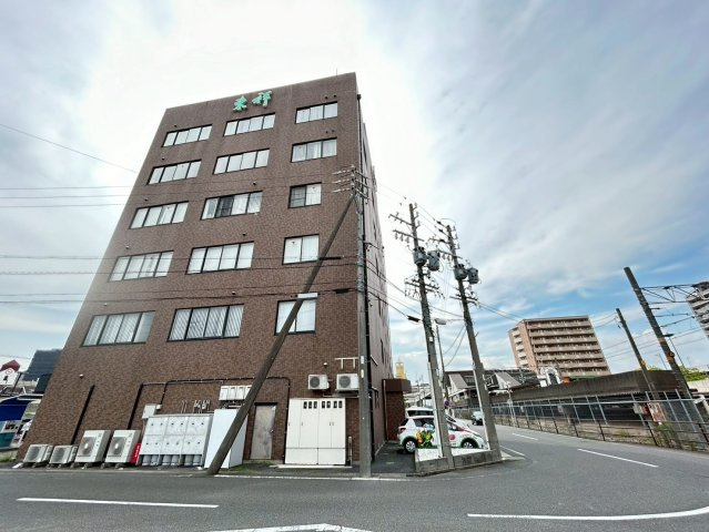 東祥ビルの外観