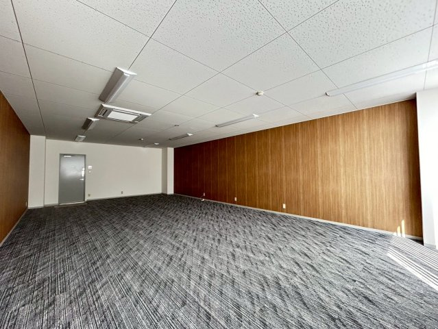 東祥ビルの内装