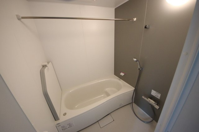 《仲介手数料無料》緑区大字三室7207-2新築一戸建ての浴室|撮影日 2024年8月26日 12:20 晴れ