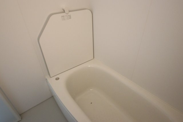 《仲介手数料無料》緑区大字三室7207-2新築一戸建ての浴室|撮影日 2024年8月26日 12:20 晴れ