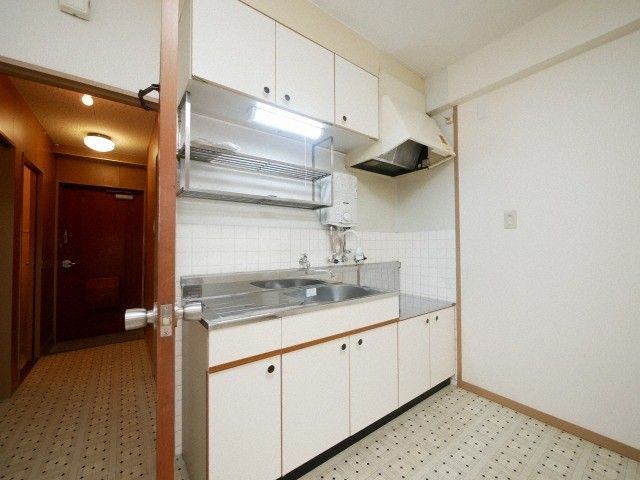 【キッチン】 | 高橋ビル | 別号室の写真になります。現況優先。