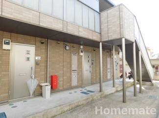 【エントランス】