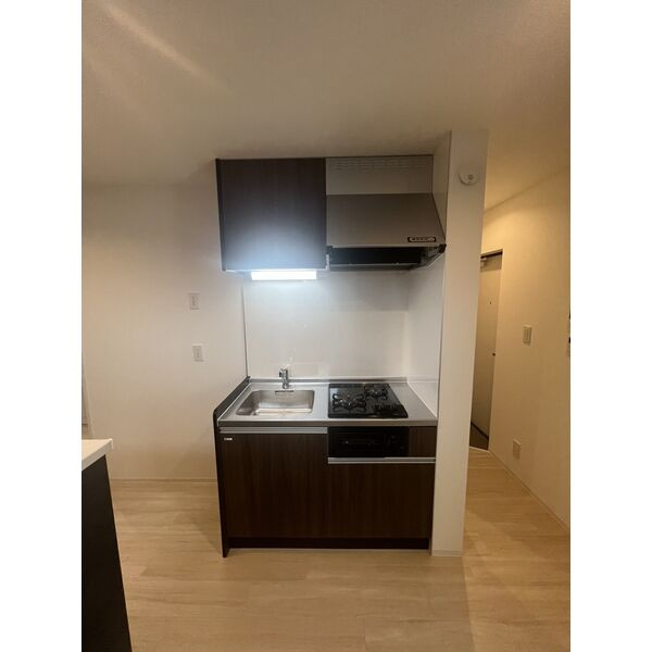 プリシェール名塚のキッチン