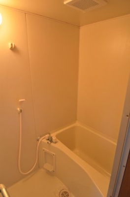 【浴室】 | シャトル熊野町Ⅰ