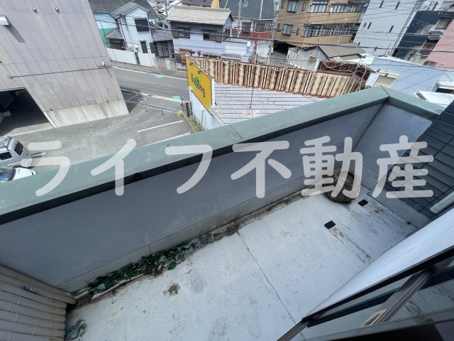 ラフォーレ大蓮のバルコニー|お洗濯にも便利なバルコニー付き