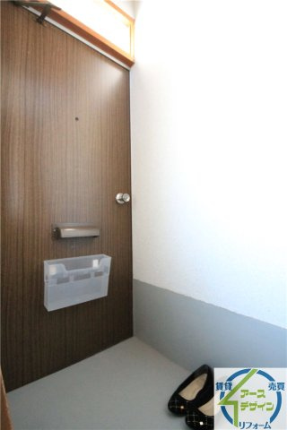 第2登貴和ハイツの玄関